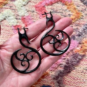 Artisan-made Bird Scrollwork Earrings